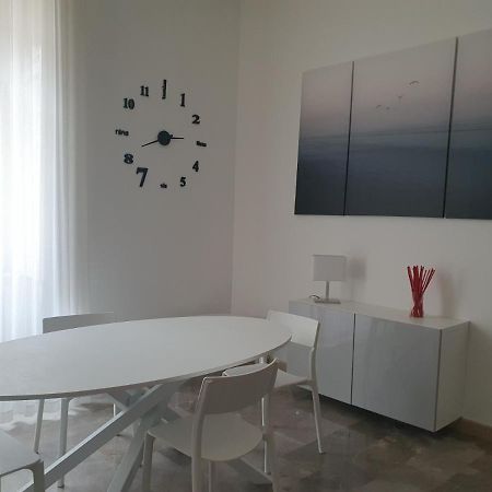 Papiro Blu Apartment Salerno Luaran gambar