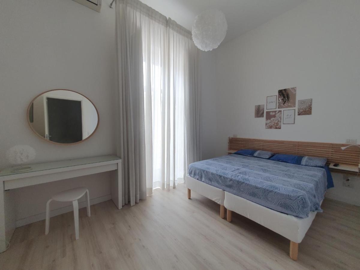 Papiro Blu Apartment Salerno Luaran gambar